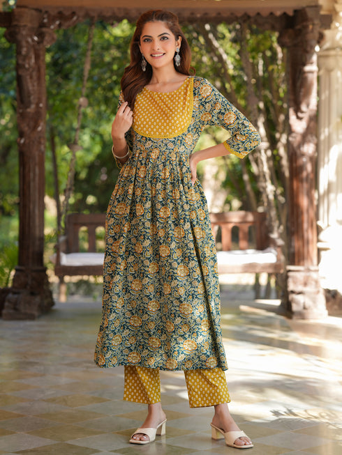 Bottle Green Pure Cotton Floral Printed A-line Kurta Pant Set