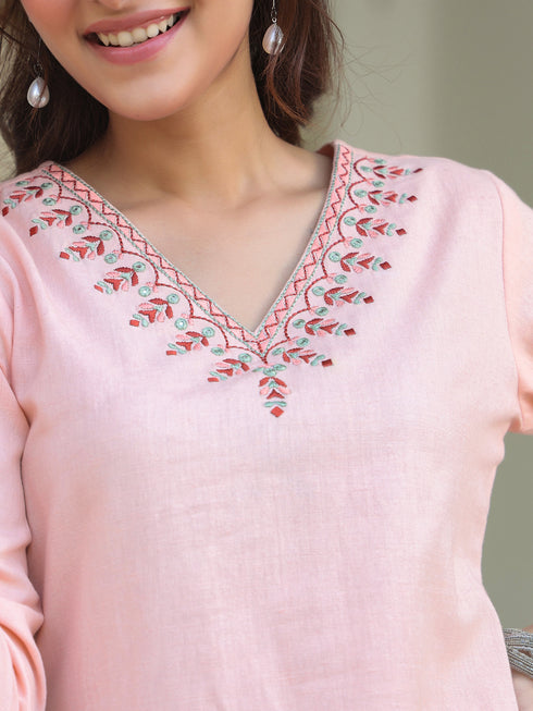 Peach Cotton Yoke Embroidered Straight Kurta