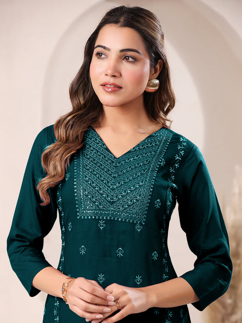 Dark Green Rayon Embroidered Straight Kurta