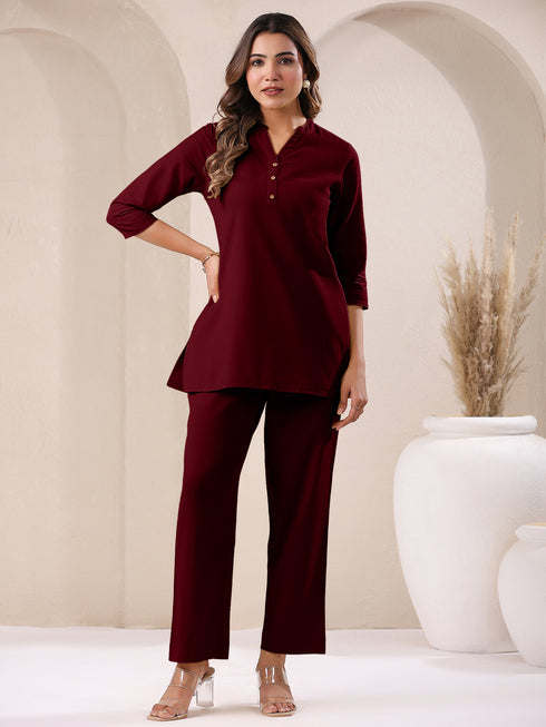 Maroon Cotton Blend Solid Straight Pant