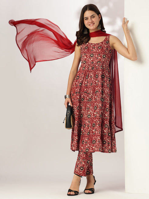 Maroon Pure Cotton Floral Printed Tiered Kurta Set