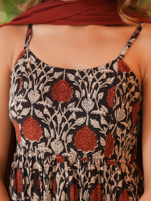 Black Pure Cotton Floral Printed Tiered Kurta Set