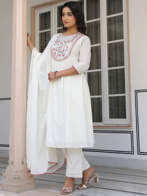 Janasya Women's Off White Pure Cotton Yoke Embroidered A-line Kurta Set
