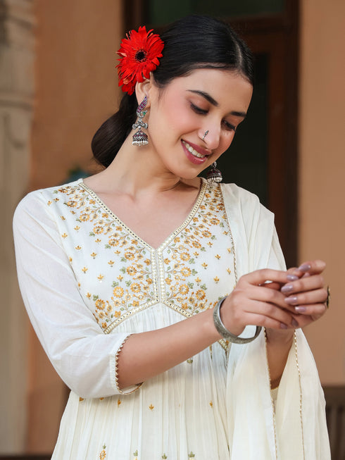 Janasya Women's Off White Pure Cotton Embroidered A-line Kurta Set