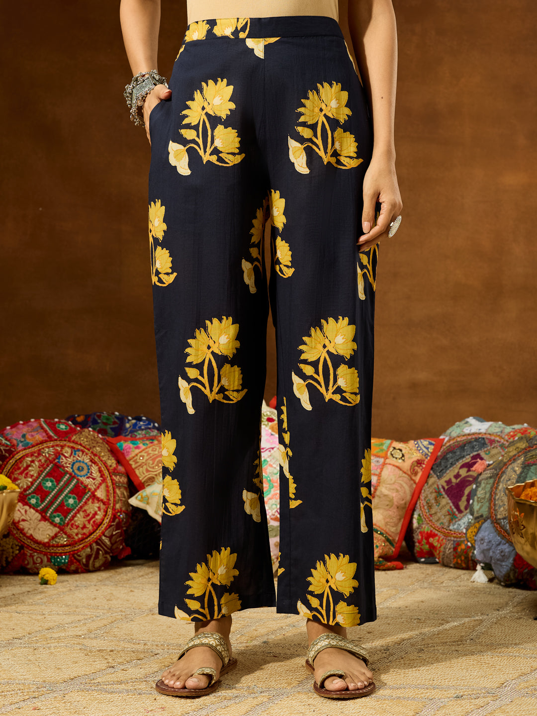 Janasya Women's Navy Blue Pure Cotton Floral Printed Straight Co-ord Set