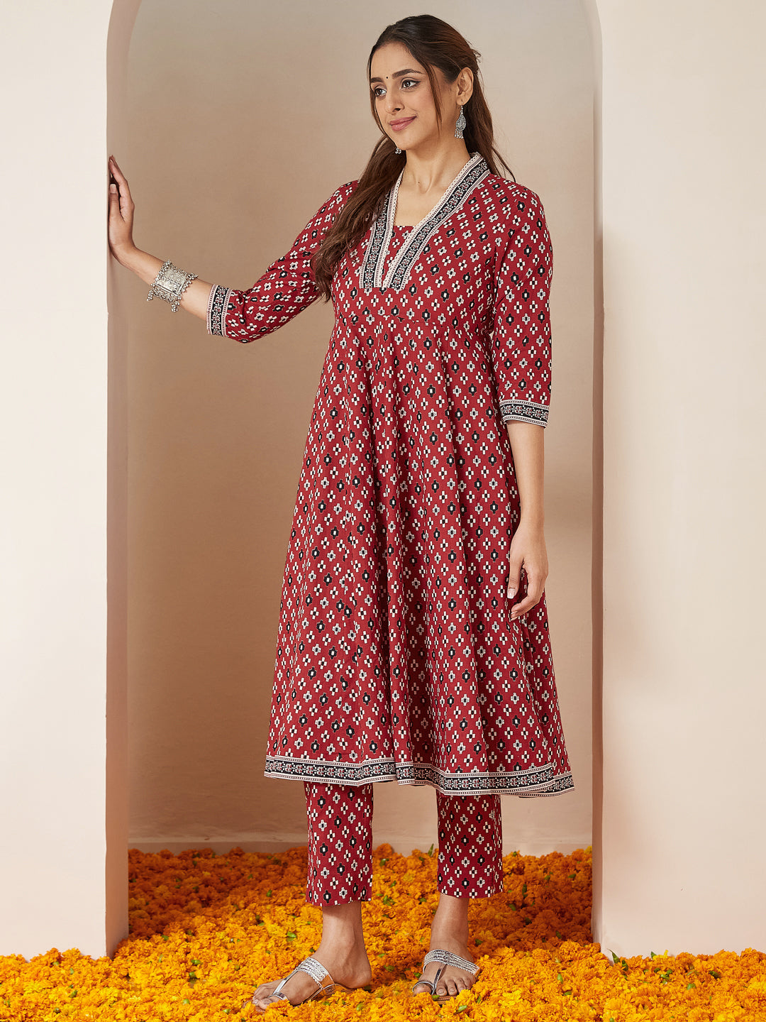 Janasya Women's Maroon Pure Cotton Ikkat Printed Anarkali Kurta Set