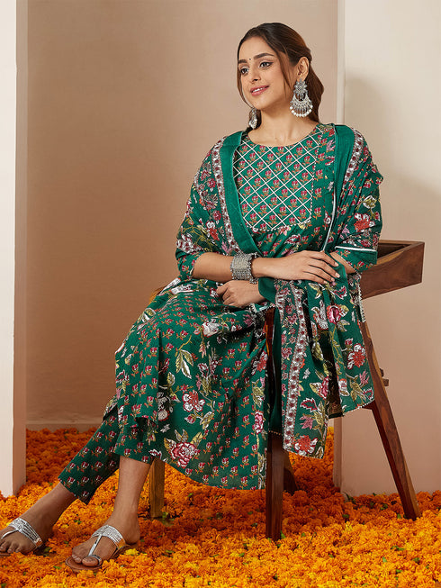 Janasya Women's Green Pure Cotton Floral Printed Yoke Design Anarkali Kurta Set