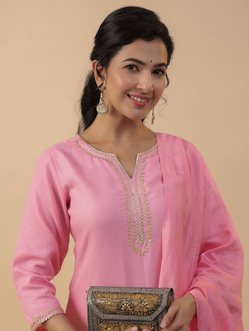 Baby Pink Cotton Blend Solid Straight Kurta Set