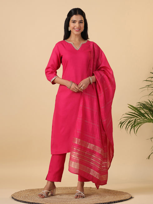 Pink Cotton Blend Solid Straight Kurta Set