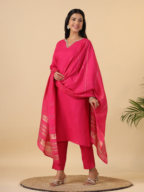 Pink Cotton Blend Solid Straight Kurta Set