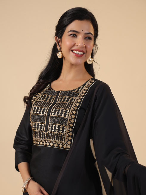 Black Cotton Blend Yoke Embroidery Straight Kurta Set