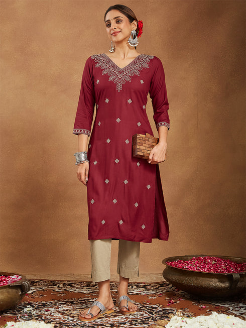 Janasya Women's Maroon Rayon Embroidered Straight Kurta