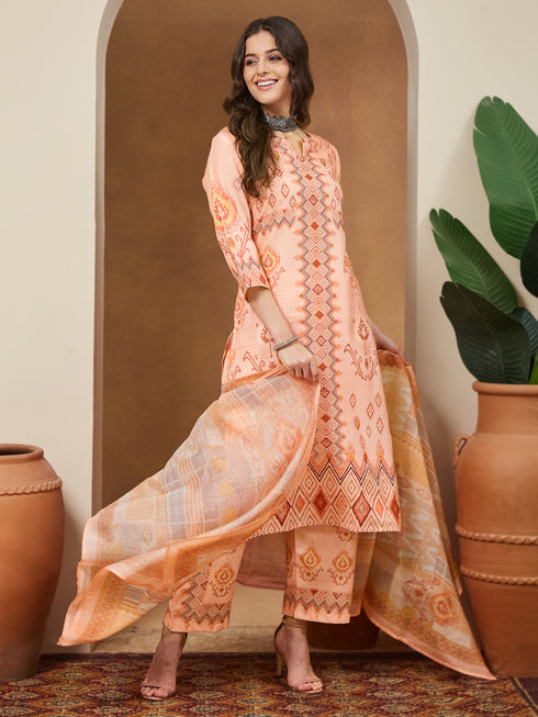 Janasya Women's Peach Cotton Blend Geometric Printed Straight Kurta Set