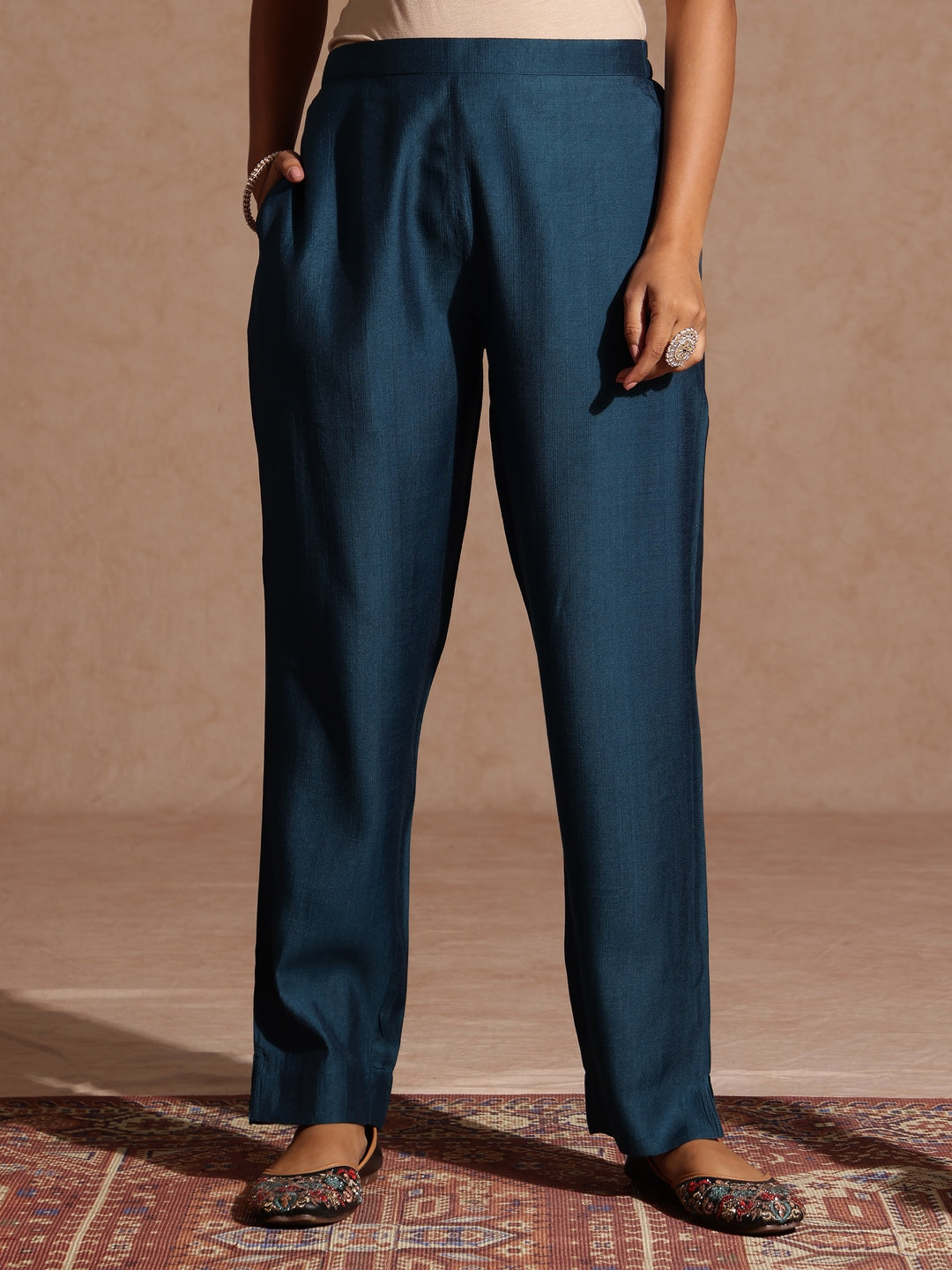 Janasya Women's Teal Blue Silk Blend Embroidered Straight Kurta Set