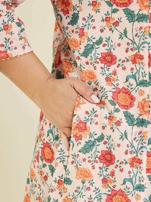 Janasya Women's Plus Size Peach Pure Cotton Floral Printed Zari Embroidered Anarkali Kurta Set