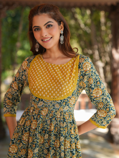 Bottle Green Pure Cotton Floral Printed A-line Kurta Pant Set