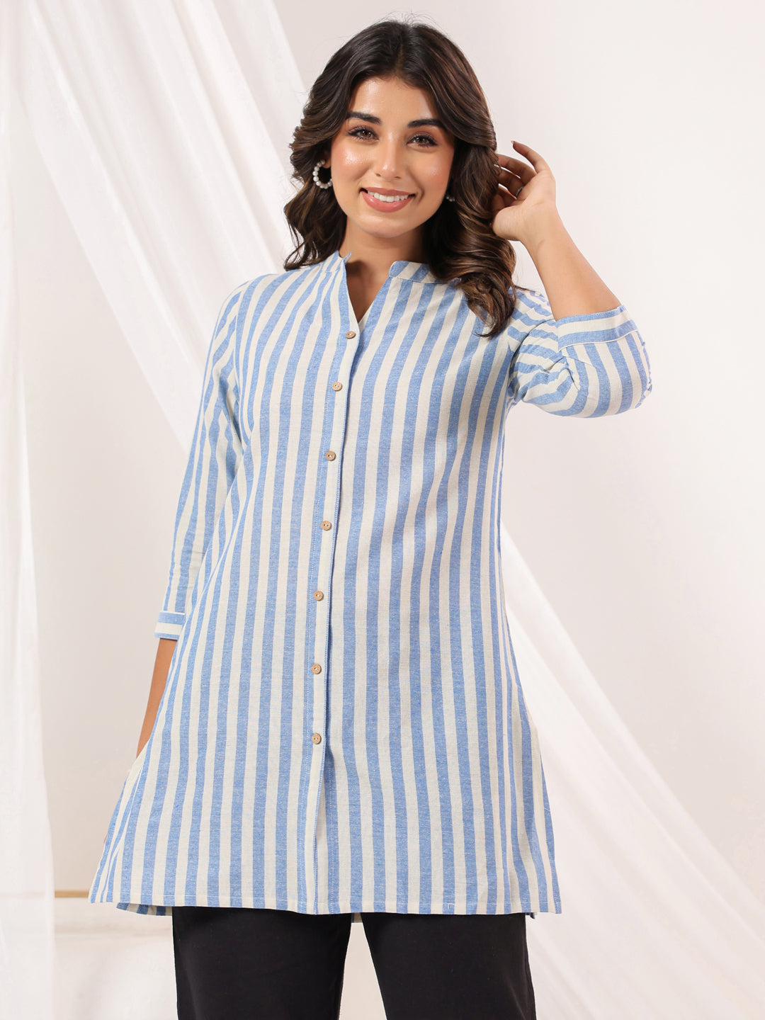 Janasya Women's White Cotton Striped Straight Short Kurti