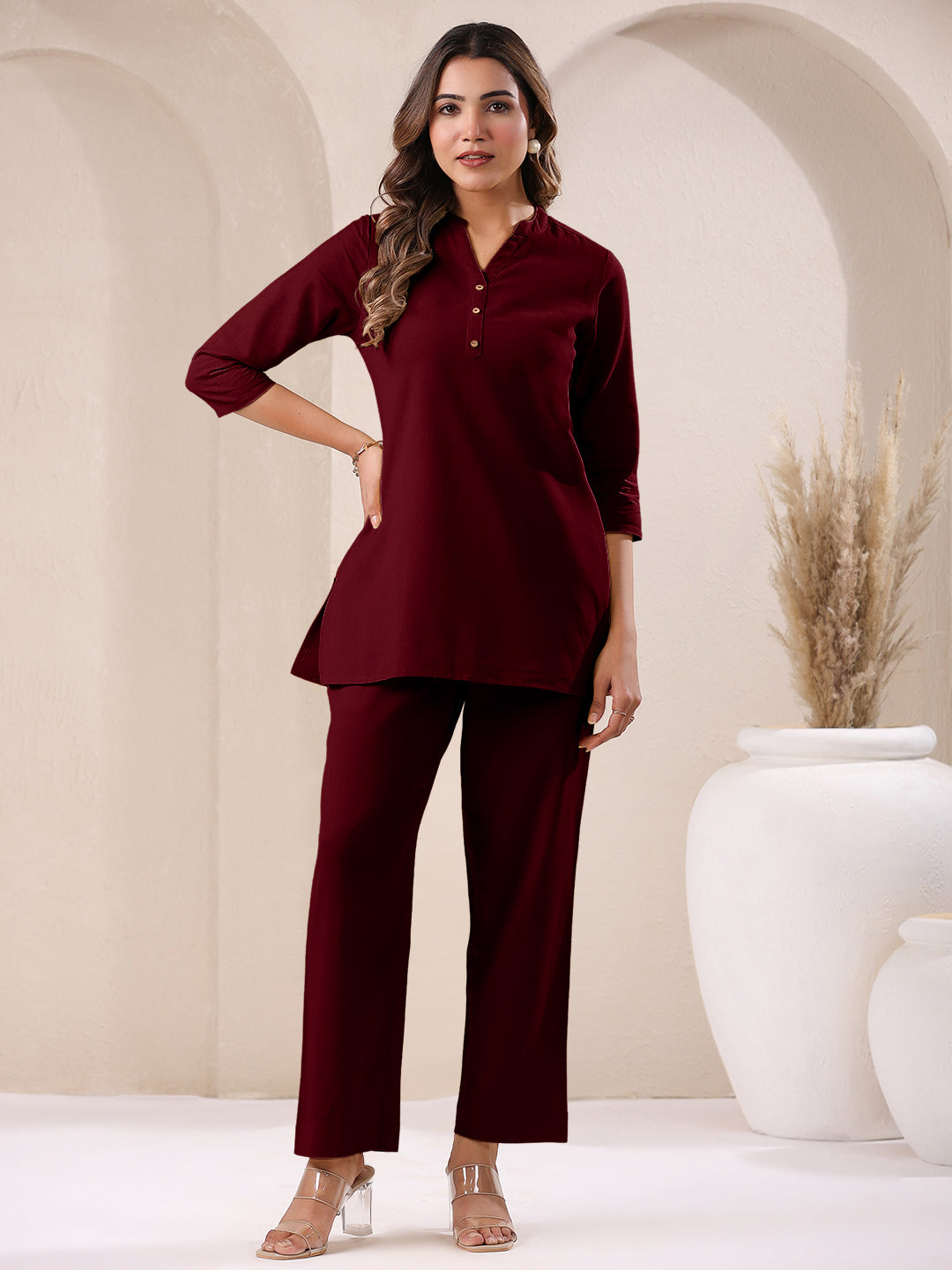 Maroon Cotton Blend Solid Straight Pant