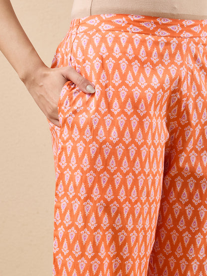 Janasya Women's Orange Pure Cotton Floral Printed Straight Kurta With Pant Set