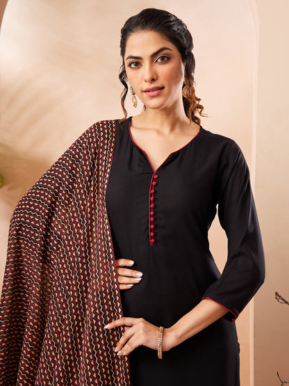 Janasya Women's Black Rayon Solid Straight Kurta Set With Printed Dupatta