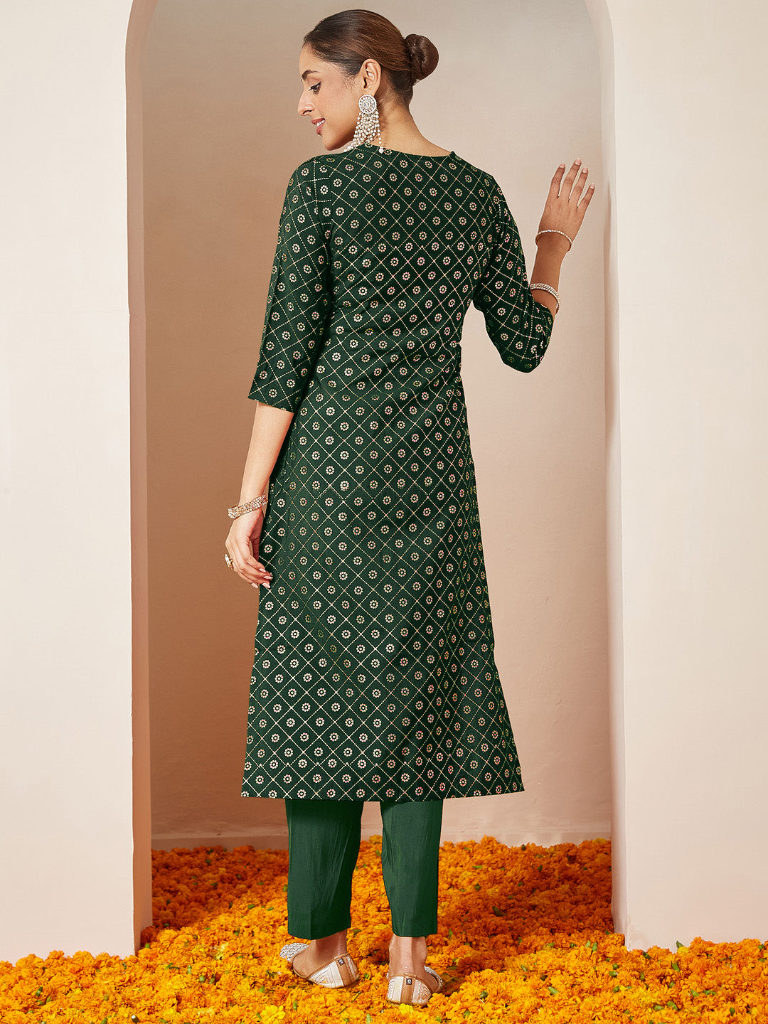 Janasya Women's Dark Green Silk Blend Yoke Embroidered Straight Front-slit Kurta Pant Set