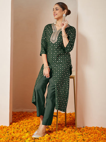 Janasya Women's Dark Green Silk Blend Yoke Embroidered Straight Front-slit Kurta Pant Set