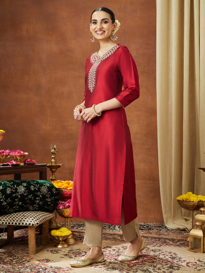 Janasya Women's Maroon Chanderi Silk Zari Yoke Embroidered Straight Kurta