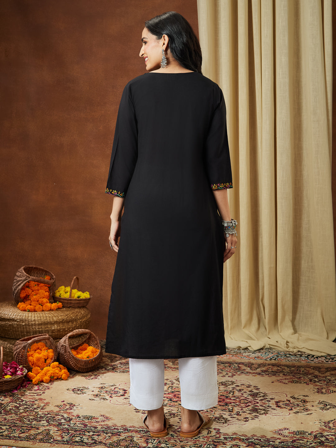 Janasya Women's Black Pure Cotton Paisley Printed Straight Kurta Set