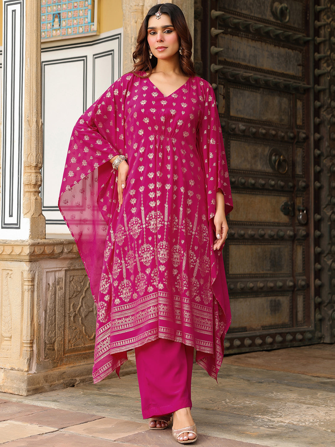 Janasya Women's Pink Georgette Foil Printed Kaftan Kurta With Palazzo Set