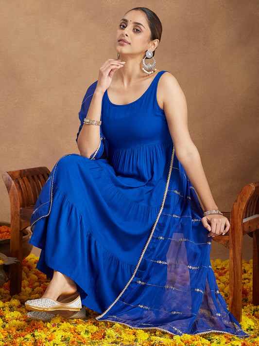 Janasya Women's Royal Blue Rayon Embellished Tiered Kurta Set With Dupatta