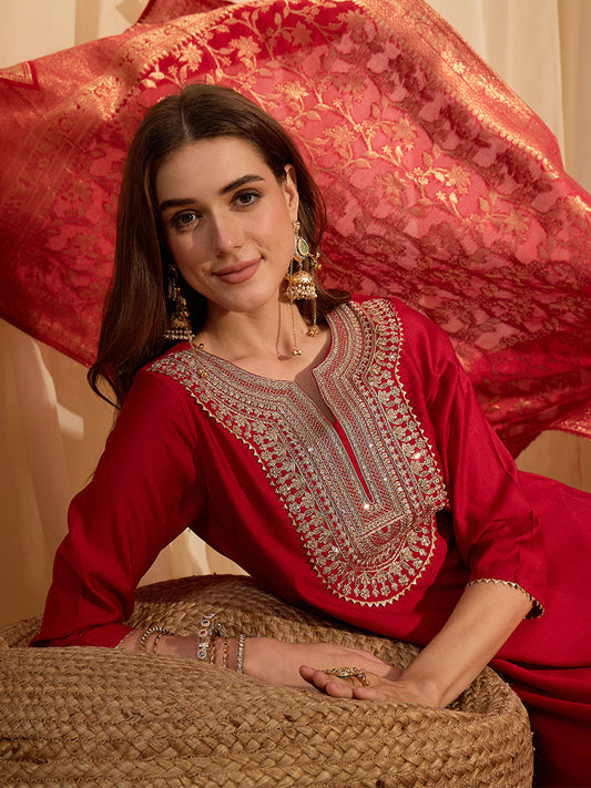 Janasya Women's Maroon Silk Blend Zari Yoke Embroidered Straight Kurta Set with Jacquard Dupatta