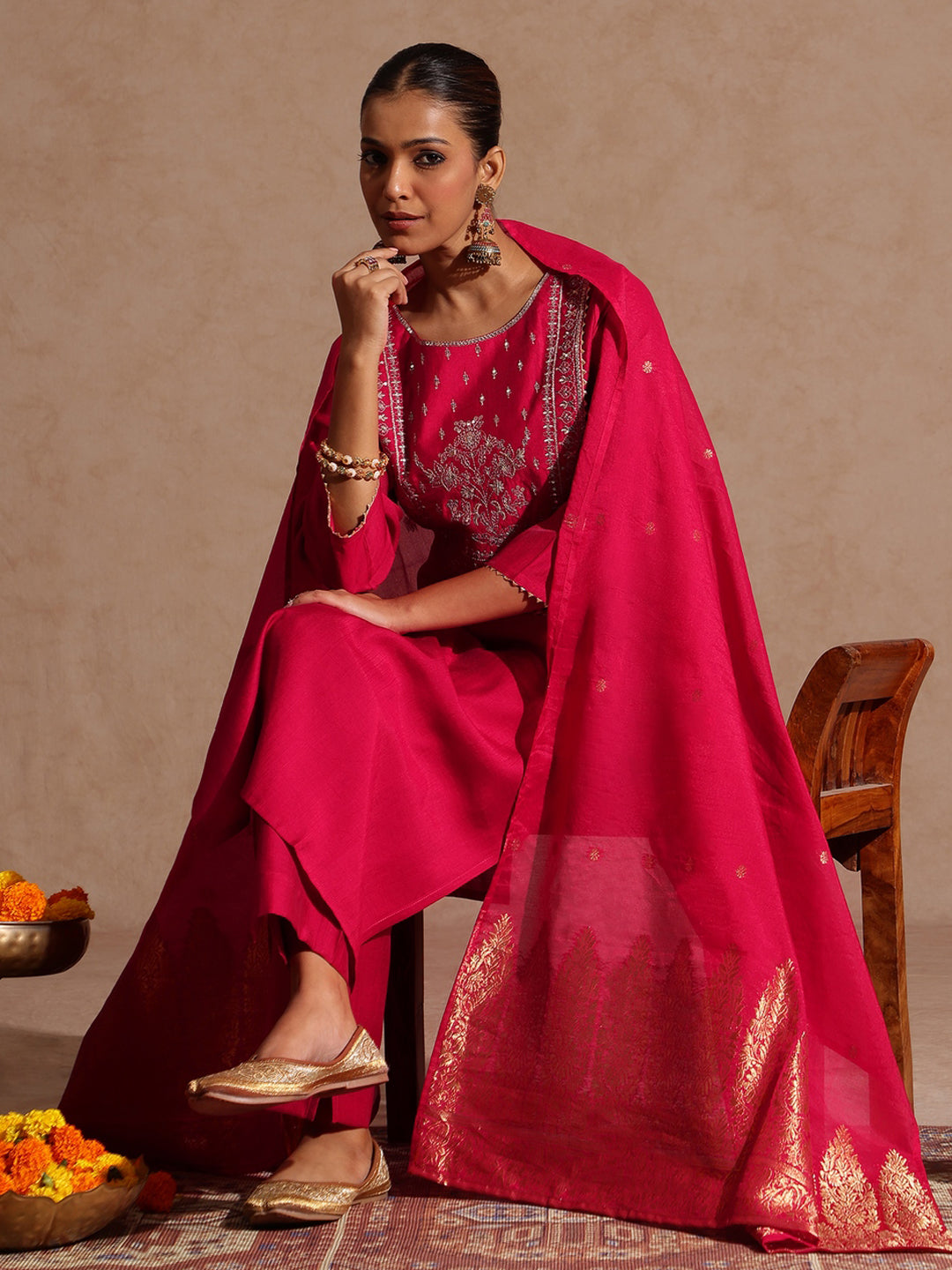 Janasya Women's Pink Silk Blend Zari Yoke Embroidered Straight Kurta Set