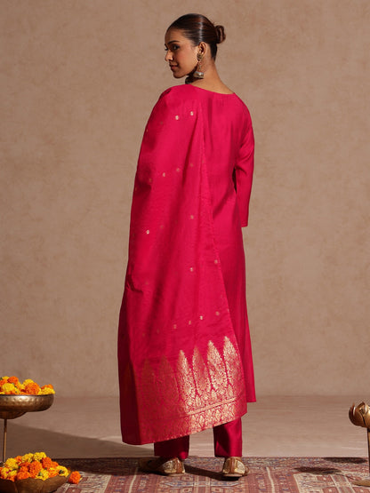 Janasya Women's Pink Silk Blend Zari Yoke Embroidered Straight Kurta Set