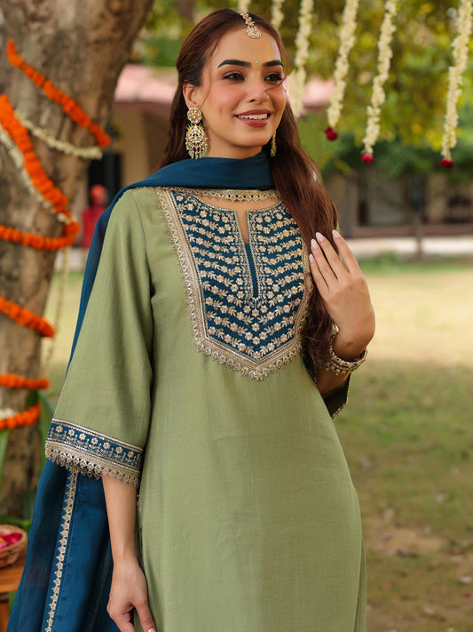 Janasya Women's Sage Green Silk Blend Zari Embroidered Straight Kurta Set