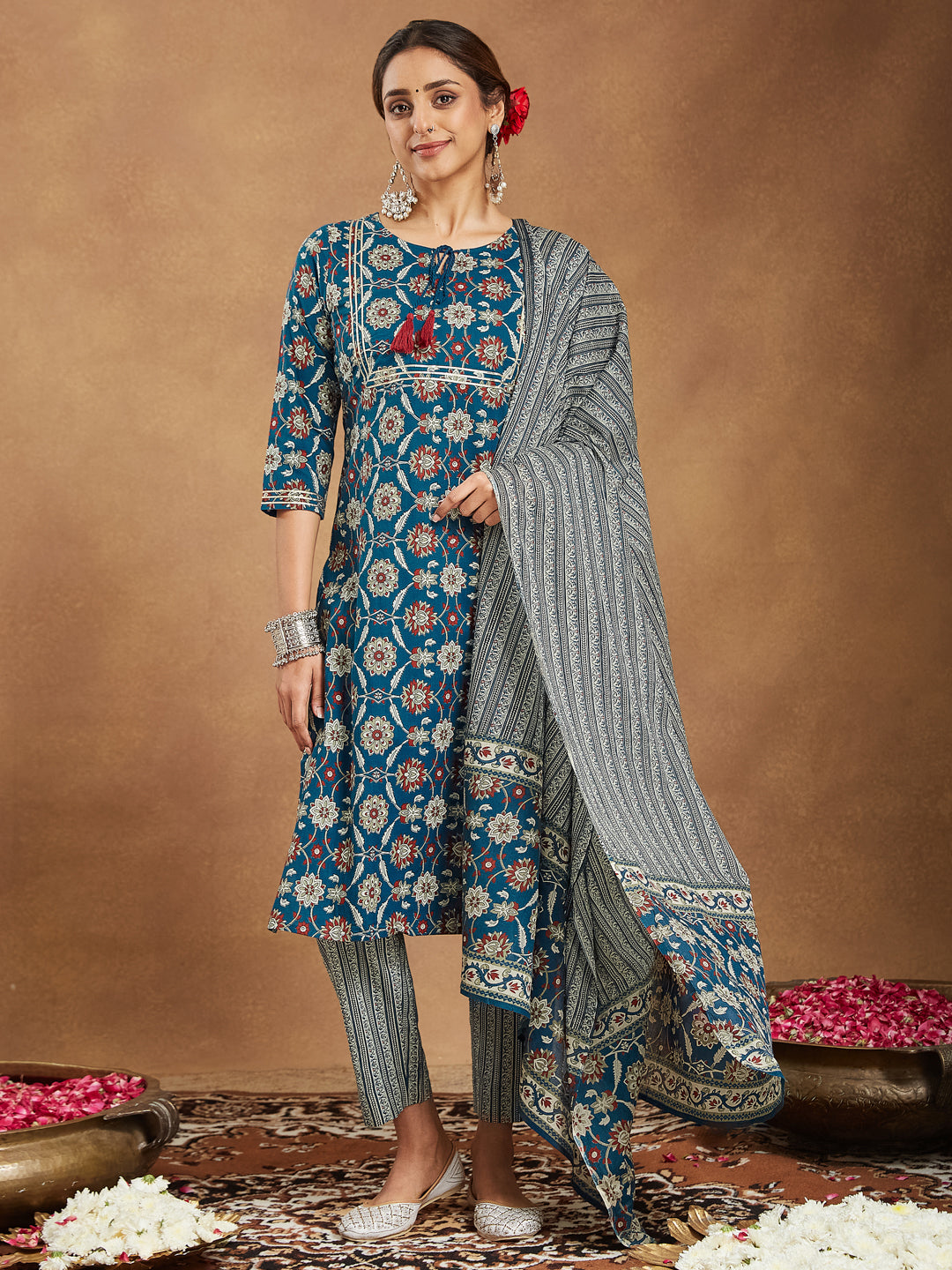 Janasya Women's Teal Blue Pure Cotton Floral Printed Straight Kurta Set
