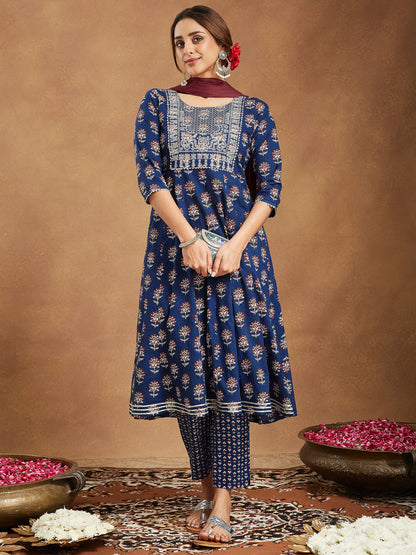 Janasya Women's Navy Blue Pure Cotton Yoke Embroidered Floral Printed Anarkali Kurta Set