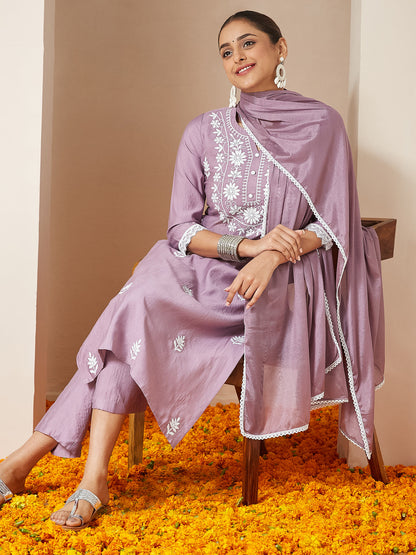 Janasya Women's Lavender Silk Blend Embroidered Straight Kurta Set