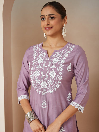 Janasya Women's Lavender Silk Blend Embroidered Straight Kurta Set