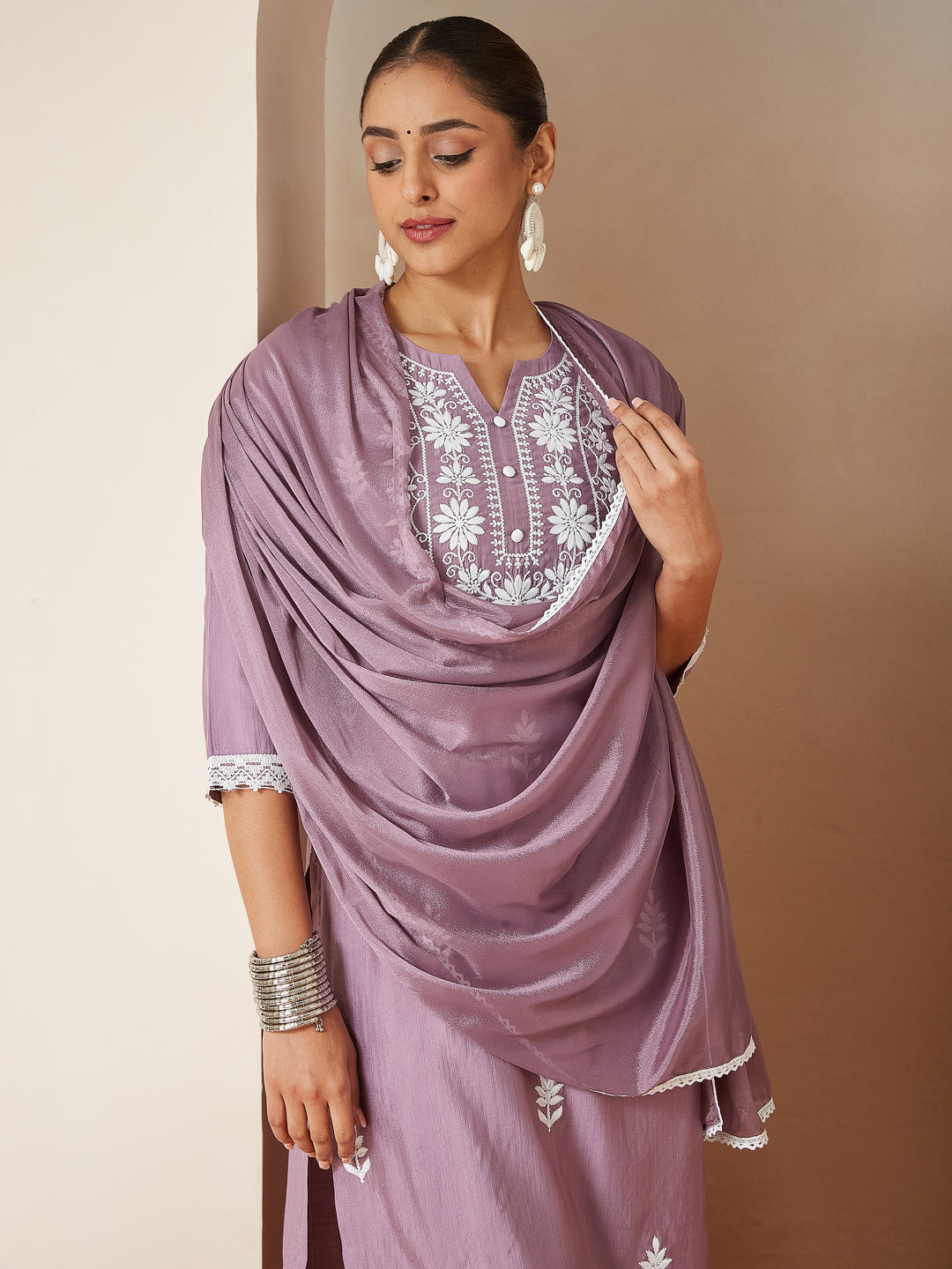 Janasya Women's Lavender Silk Blend Embroidered Straight Kurta Set