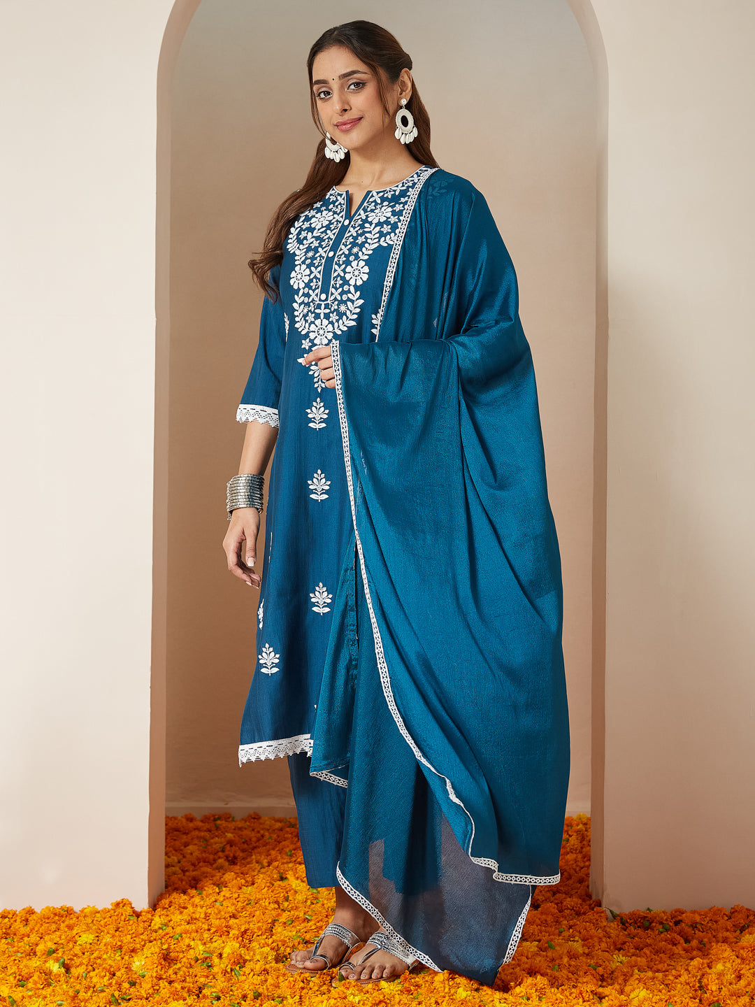 Janasya Women's Teal Blue Silk Blend Embroidered Straight Kurta Set