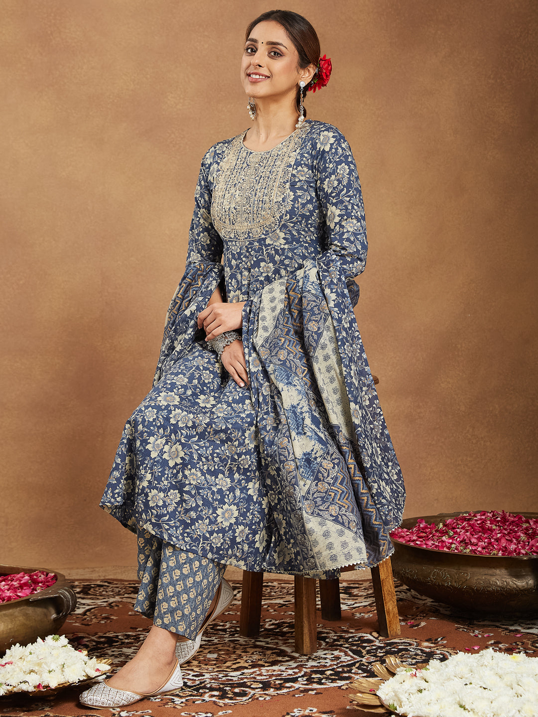 Janasya Women's Blue Pure Cotton Floral Printed Anarkali Kurta Set