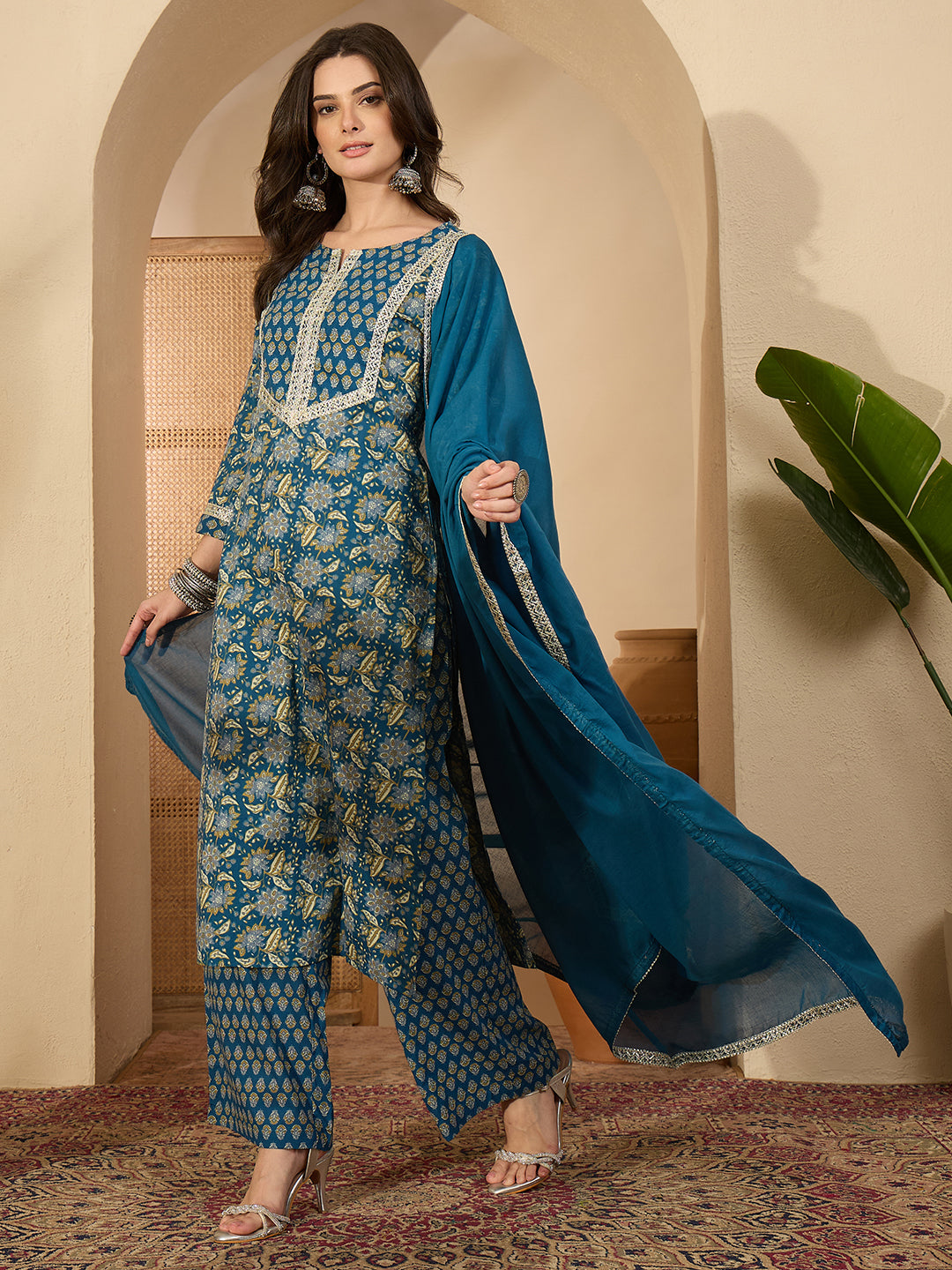 Janasya Women's Teal Blue Pure Cotton Yoke Design Floral Printed Straight Kurta Set