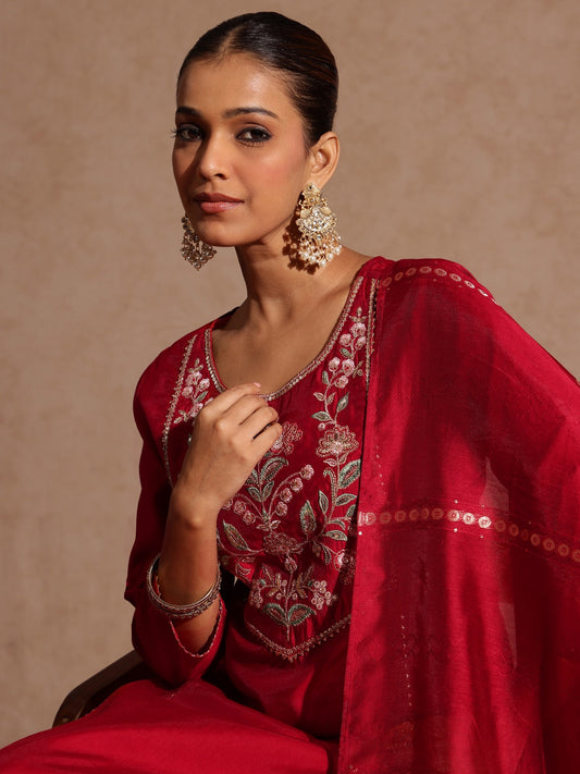 Janasya Women's Maroon Chanderi Silk Zari Yoke Embroidered Straight Kurta Set