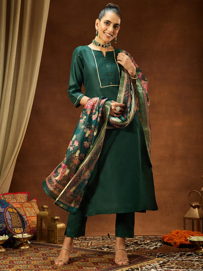 Janasya Women's Dark Green Cotton Blend Yoke Design Straight Kurta Set With Printed Dupatta