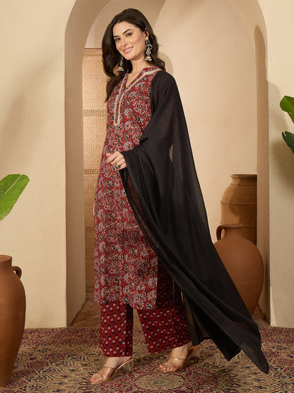 Janasya Women's Maroon Pure Cotton Floral Printed Straight Kurta Set