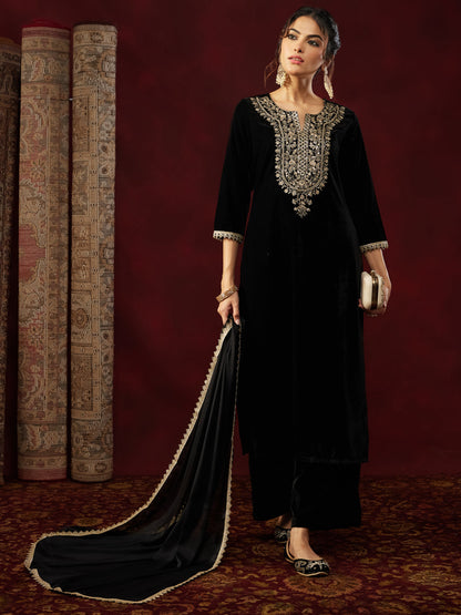 Janasya Women's Black Velvet Zari Yoke Embroidered Straight Kurta Set