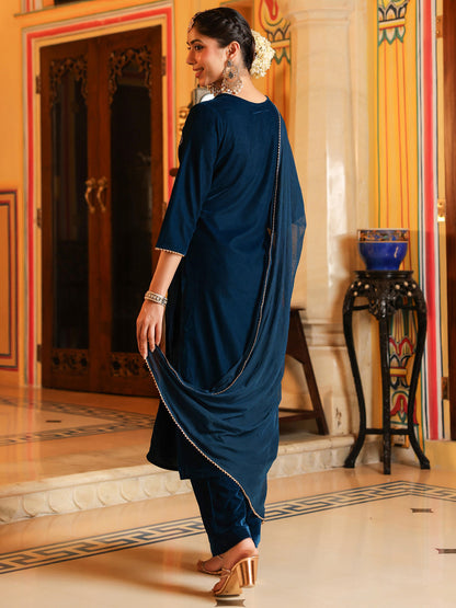 Janasya Women's Teal Blue Velvet Zari Yoke Embroidered Straight Kurta Set
