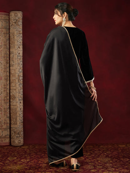 Janasya Women's Black Velvet Embellished Straight Kurta Set