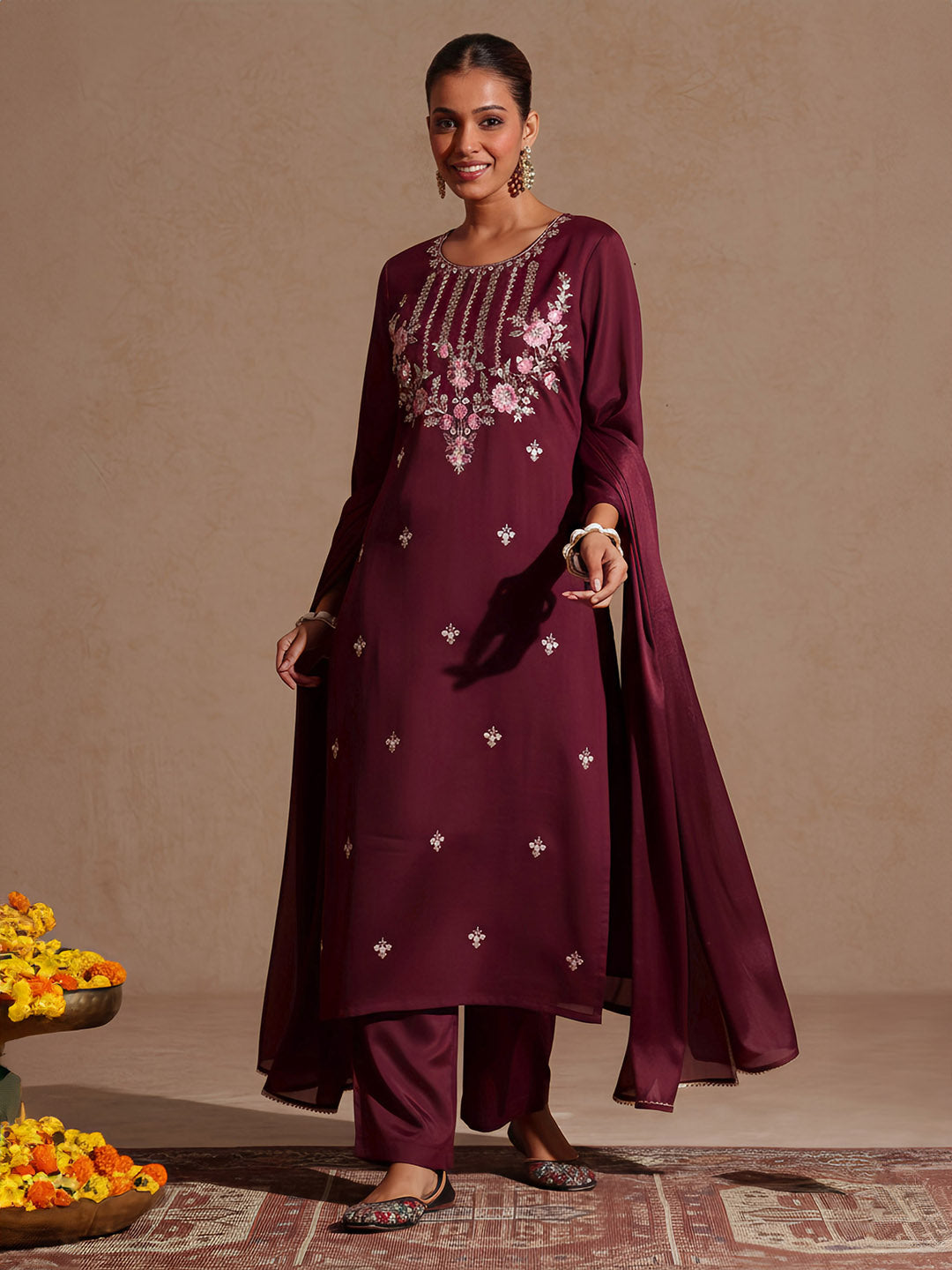 Janasya Women's Magenta Silk Blend Zari Embroidered Straight Kurta Set