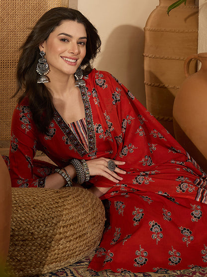 Janasya Women's Rust Pure Cotton Floral Printed Straight Kurta Set